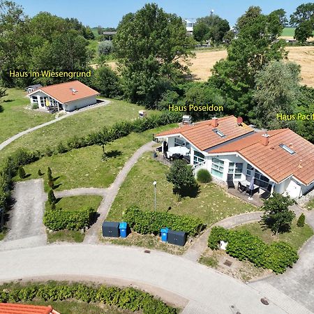 Daenische Ferienhaeuser Am Salzhaff Haus Poseidon Insel Poel Exterior photo