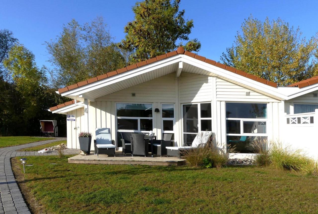 Daenische Ferienhaeuser Am Salzhaff Haus Poseidon Insel Poel Exterior photo