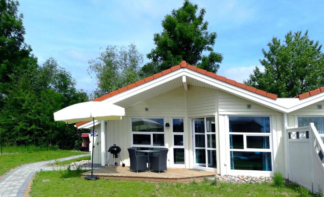 Daenische Ferienhaeuser Am Salzhaff Haus Poseidon Insel Poel Exterior photo